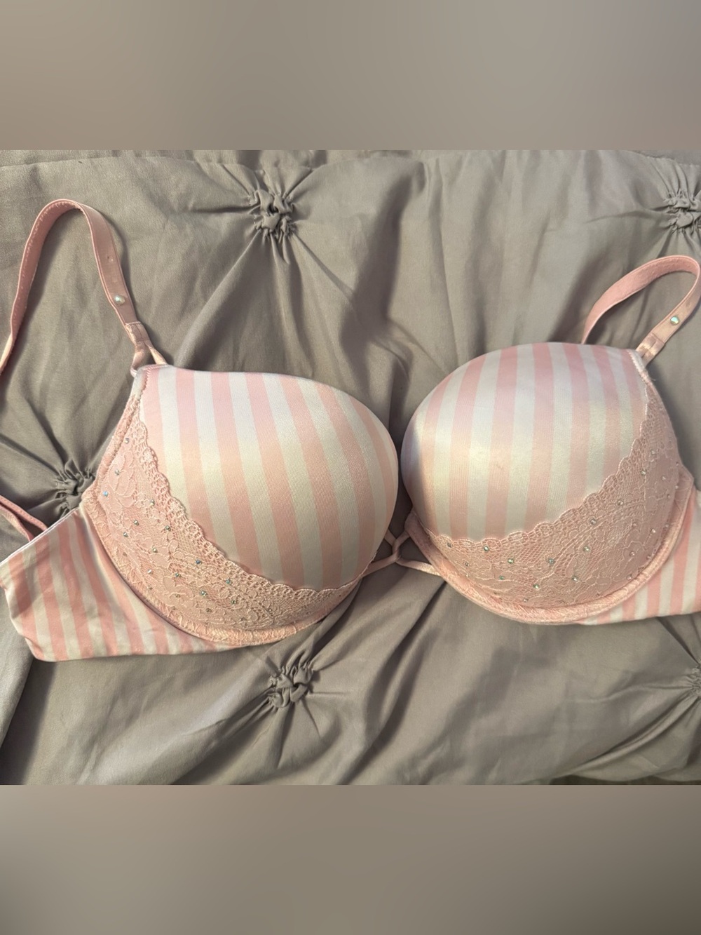 34 D Victoria’s Secret miraculous plunge pale pink and white striped bra
